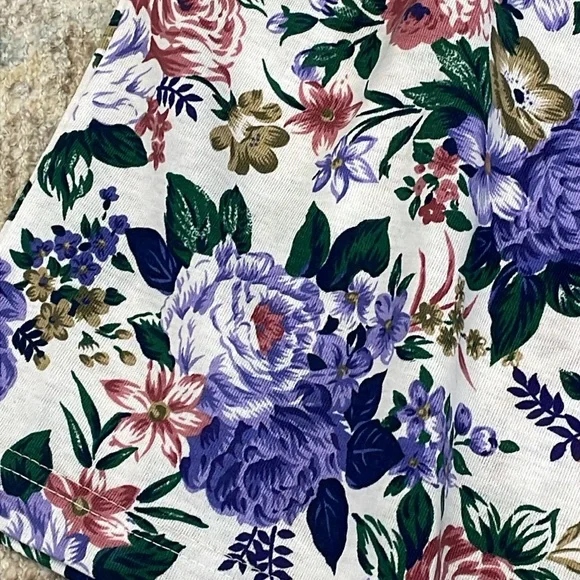 Vintage Needles & Threads shorts - Picture 11 of 11